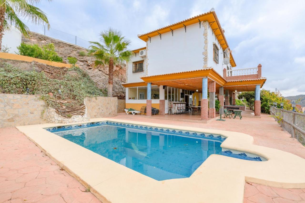 Cortijo La Encina Villa Sayalonga Exterior photo